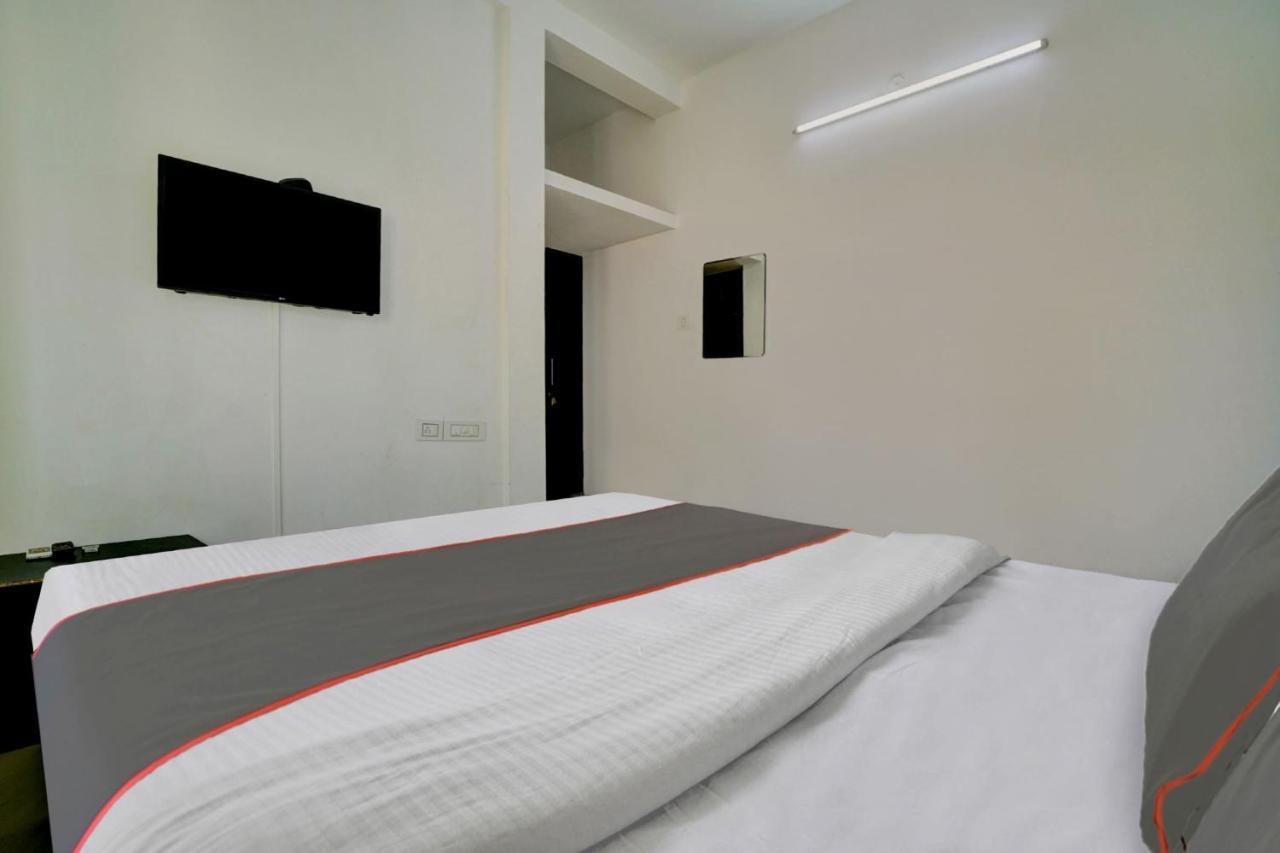 Collection O 81026 Suqoon Premium Stays Kochi Bagian luar foto