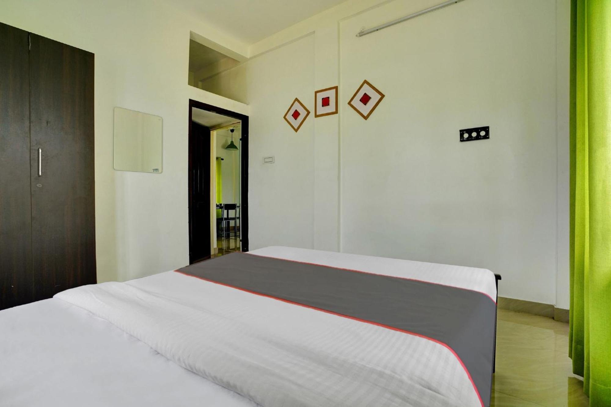 Collection O 81026 Suqoon Premium Stays Kochi Bagian luar foto
